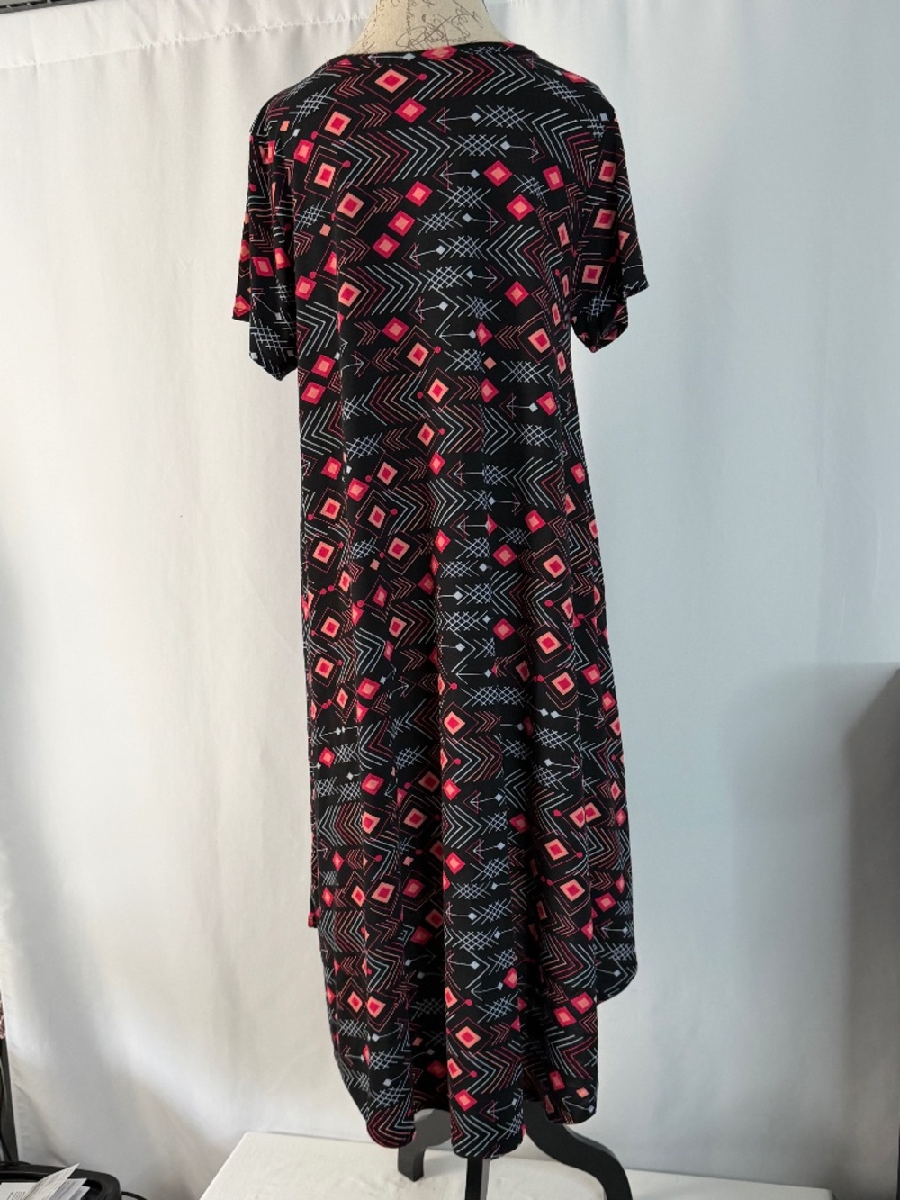 Fun Black and Pink LuLaRoe Carly Dress, X-Large, NWT - Picture 2 of 5